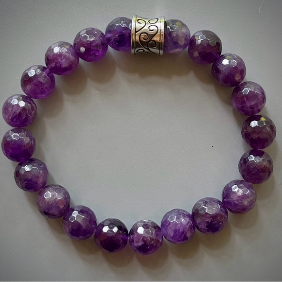 Purple Amethyst Handcrafted Bead Bracelet - Picture 3 of 5